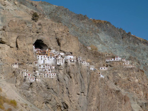 Here is the wonderful Phuktal monastery !